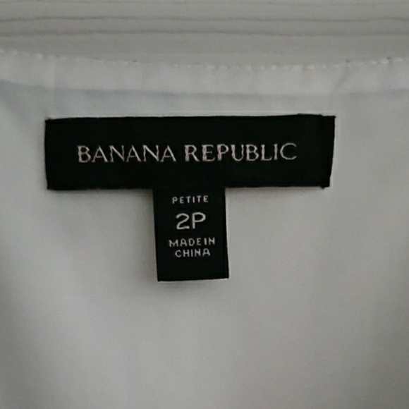 Banana Republic Geometric Color-Block Pleated Midi Dress.  Size: 2P - Picture 6 of 7